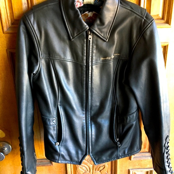 Woman’s Harley-Davidson Leather Jacket - Picture 1 of 9